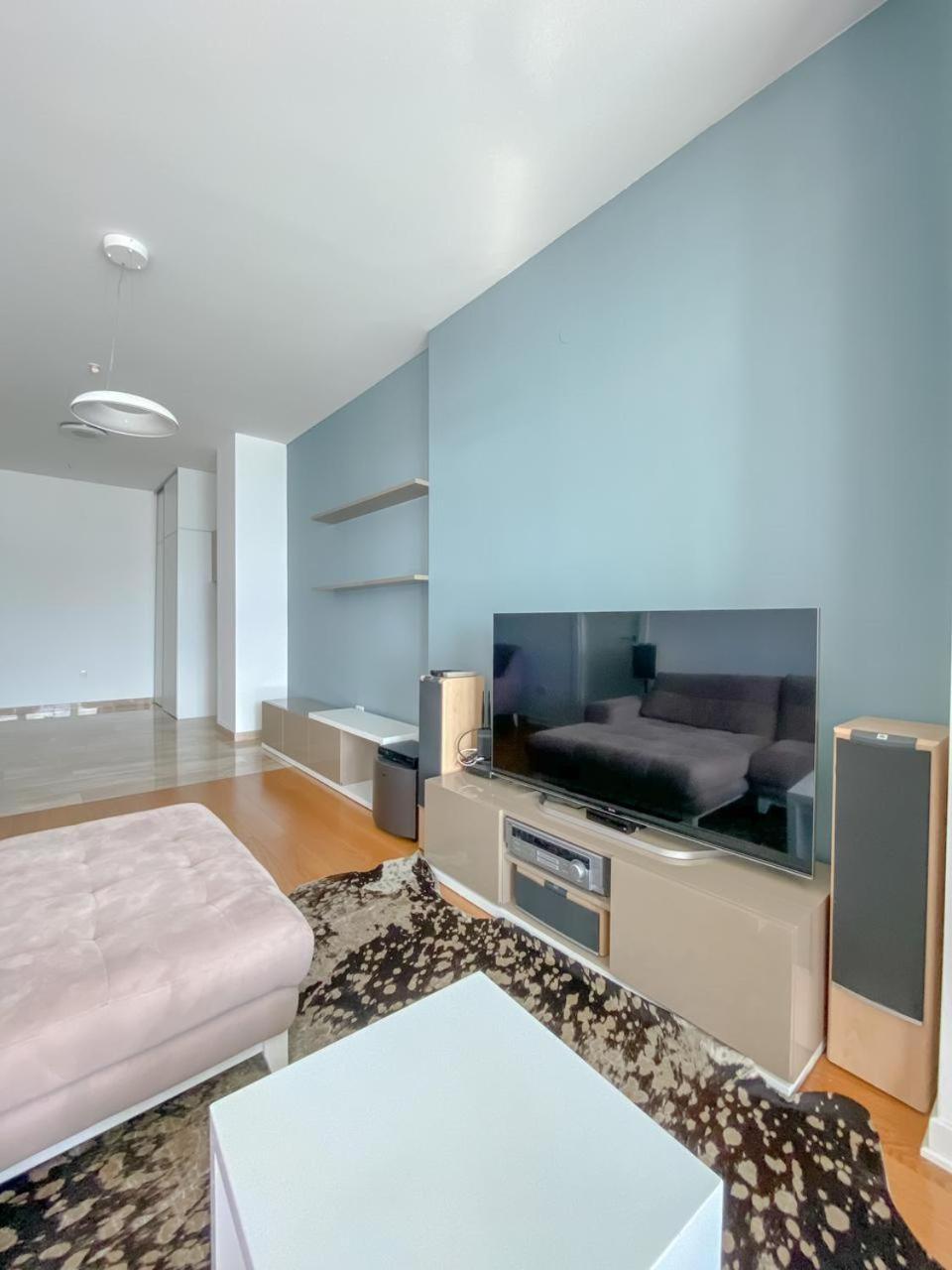 Apartment In Tre Canne Budva